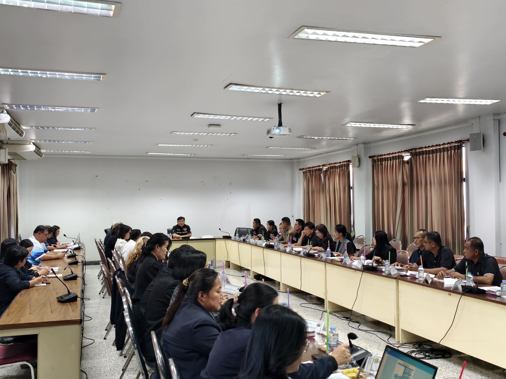 title - ประชุมคณะอนุกรรมการพัฒนาการเกษตรและสหกรณ์ระดับจังหวัดอ่างทอง ครั้งที่ 1/2569
